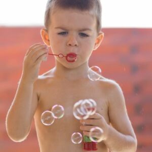 Afasia Infantil-soplar burbujas