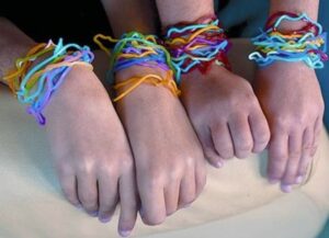 pulseras_secuencia-colores-juegos-,matemáticas